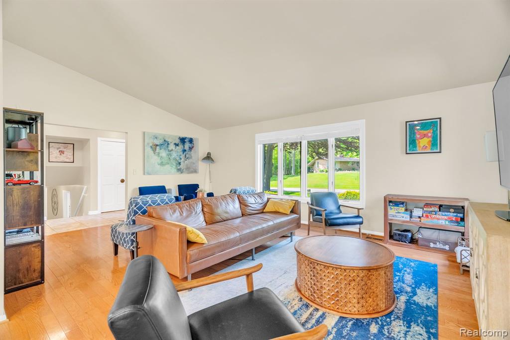 4731 PATRICK Road, West Bloomfield, MI — Photo 13
