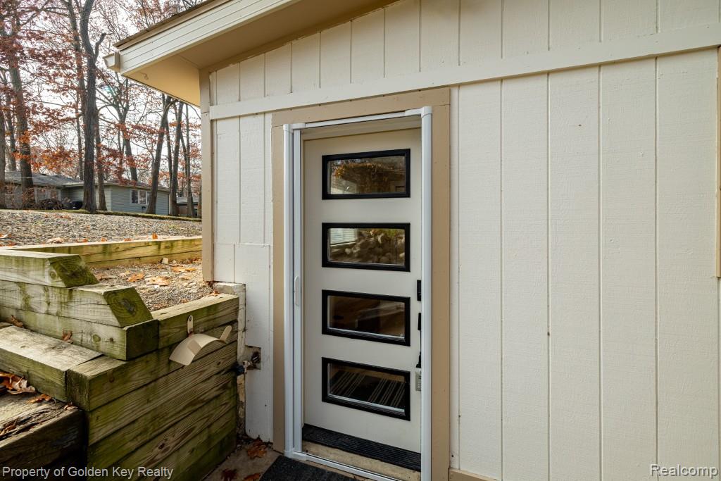 11523 Timberlane Trail, Hartland, MI 48353 — Photo 8