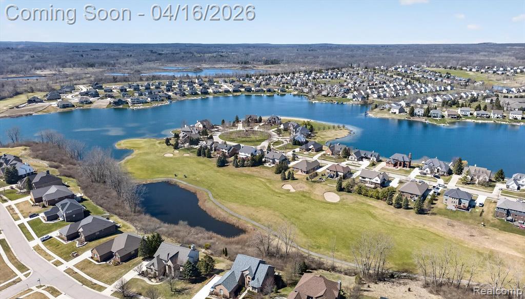 625 Southshore Drive, Oxford, MI 48371 — Photo 67