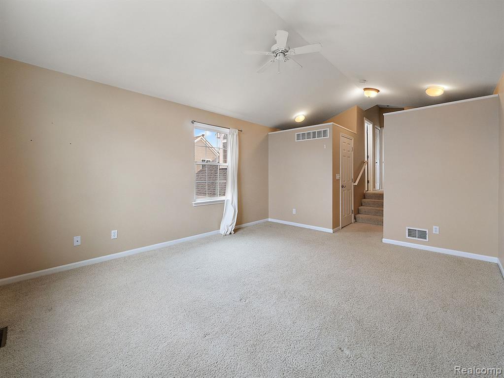1668 CHAPLEAU Drive, Ann Arbor, MI 48103 — Photo 11