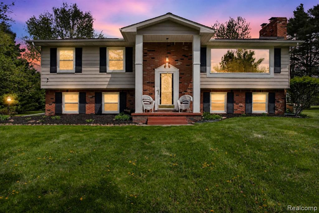 1180 N Hurd Road, Ortonville, MI 48462 — Photo 2