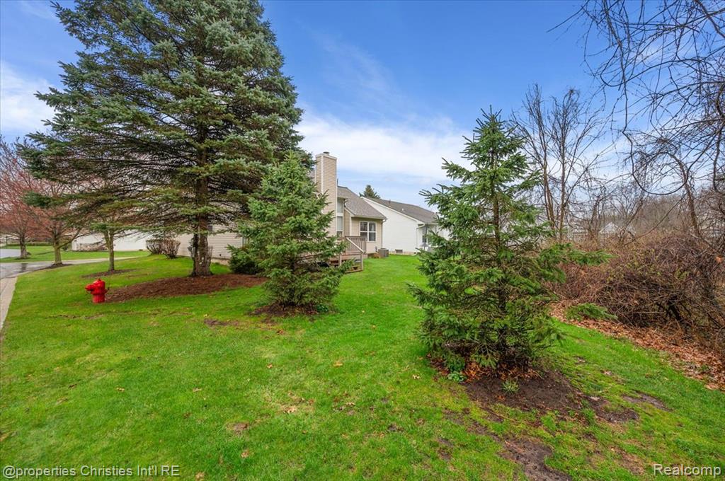 955 Rikki Ann, Wixom, MI 48393 — Photo 7