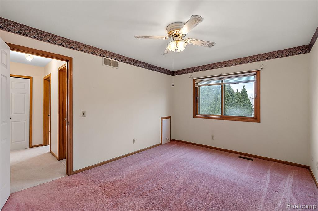 42590 Schienle Lane, Clinton Twp, MI 48038 — Photo 44