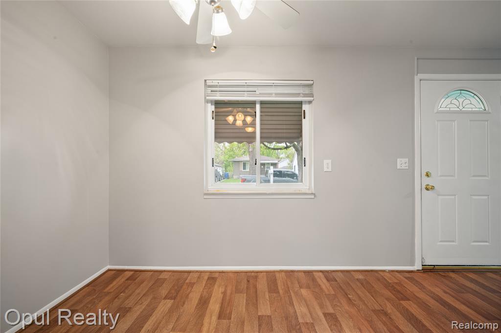 4845 Dudley Street, Dearborn Heights, MI 48125 — Photo 6