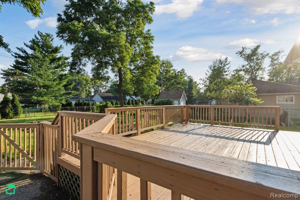 6097 Andersonville Road, Waterford, MI 48329 — Photo 41