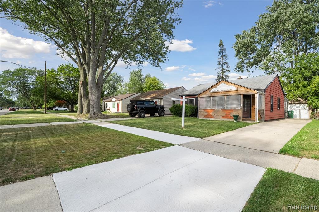 6018 Harrison Street, Garden City, MI — Photo 5