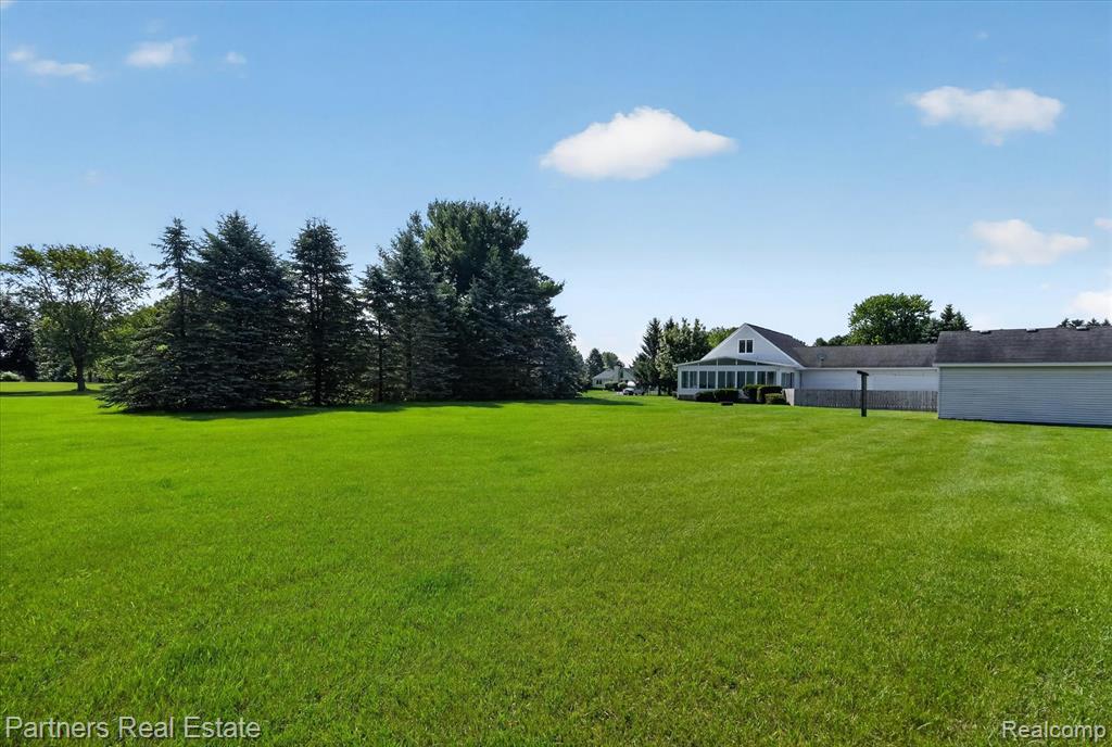 9145 Apple Orchard Drive, Fenton, MI 48430 — Photo 51