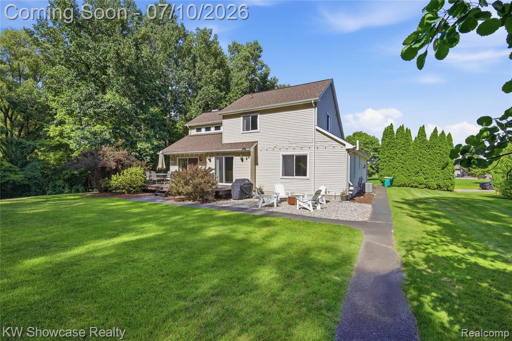 525 Aarons Way, Ortonville, MI 48462 — Photo 48