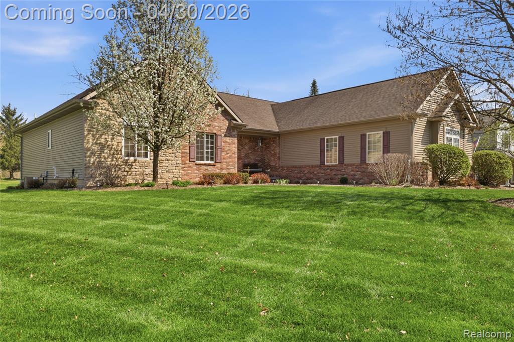 9031 Hidden Oaks Drive, Grand Blanc, MI 48439 — Photo 48