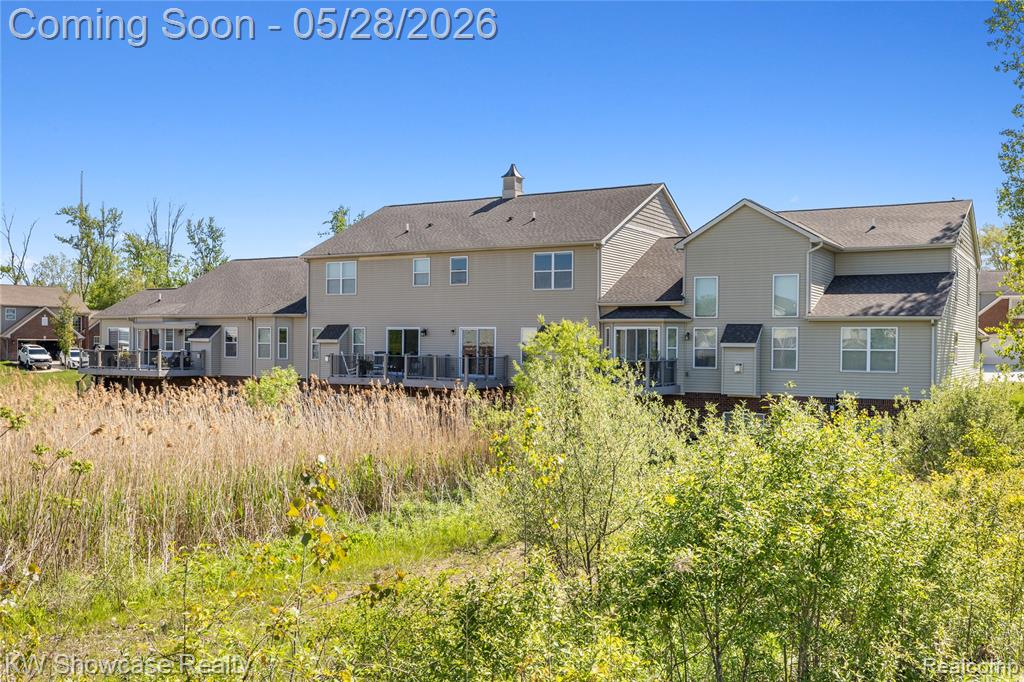 24871 Valleywood Drive, 47, South Lyon, MI 48178 — Photo 28