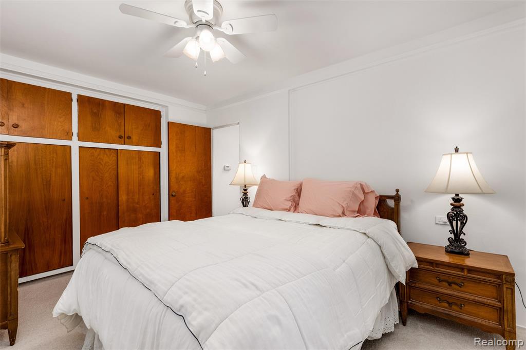 31220 Sheridan Drive, Beverly Hills, MI 48025 — Photo 12