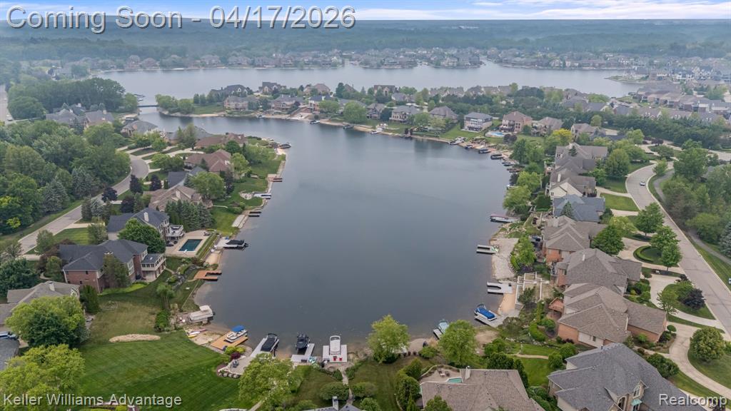 10993 Stoney Point Drive, South Lyon, MI, 48178