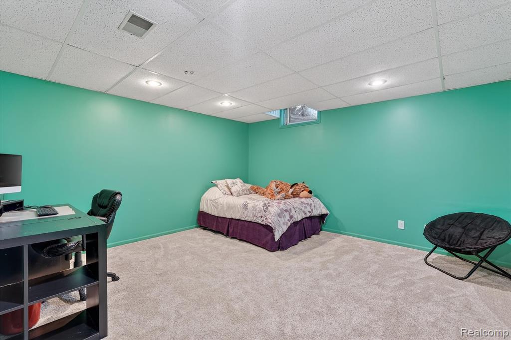 16147 Silvercrest Drive, Fenton, MI 48430 — Photo 39