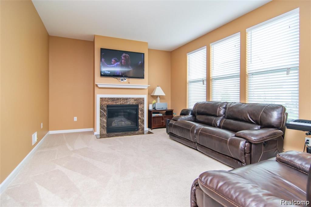 51171 Brompton, Novi, MI — Photo 8