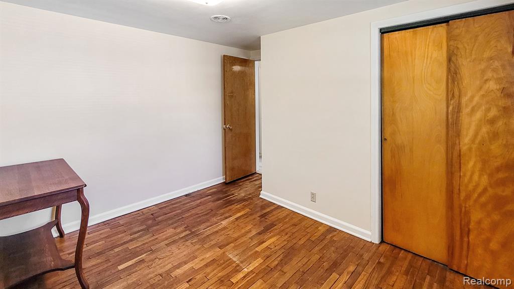 10494 S GRAHAM Road, St. Charles, MI 48655 — Photo 12