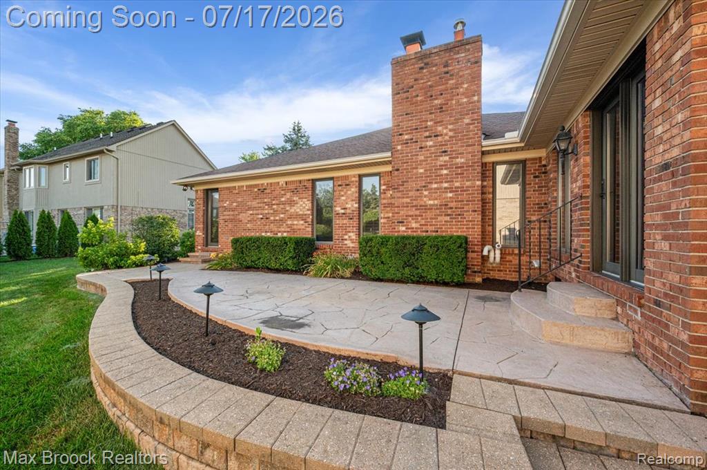 43909 Welland Drive, Clinton Twp, MI 48038 — Photo 34