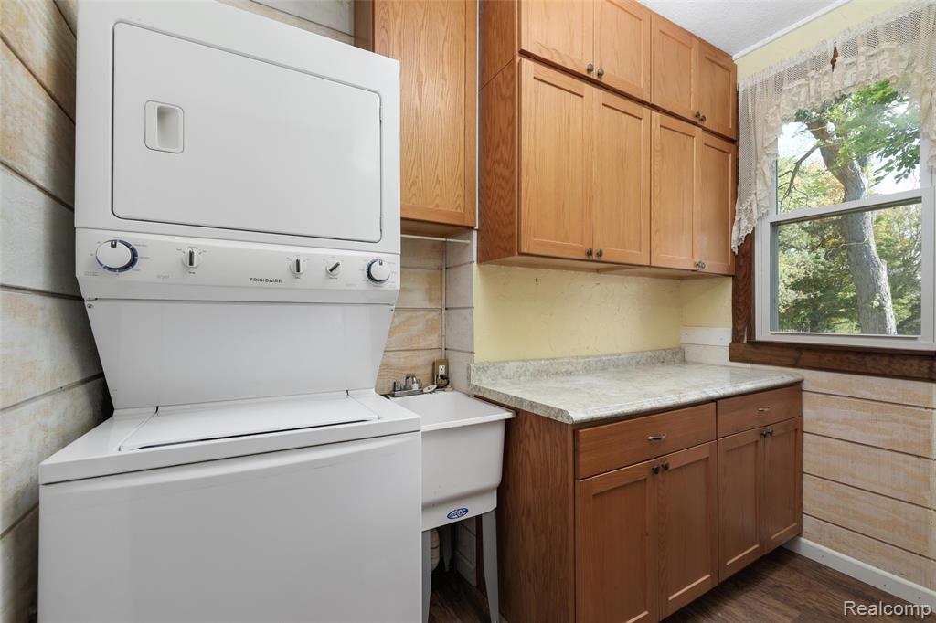6480 Dryden Road, Almont, MI 48003 — Photo 15
