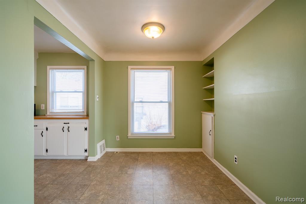 16841 Winston Street, Detroit, MI 48219 — Photo 6