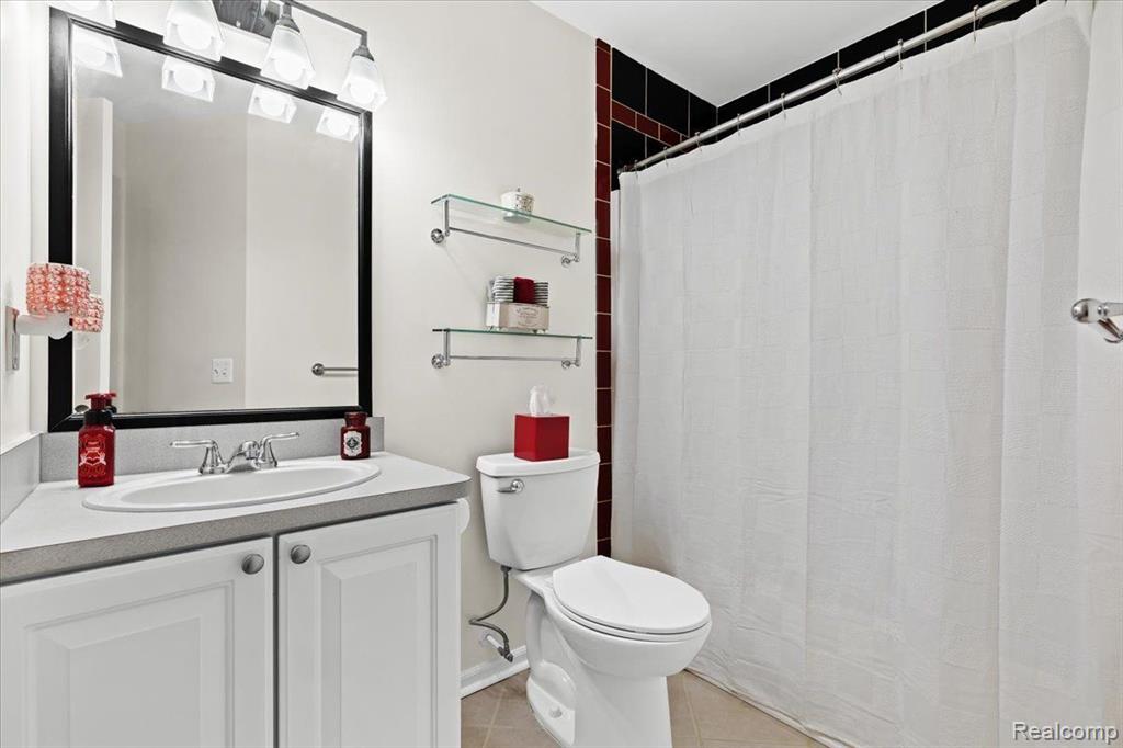22076 Fairlane Boulevard, Woodhaven, MI 48183 — Photo 19