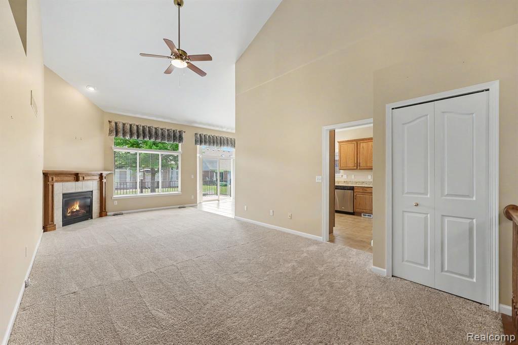 6670 Lexington Avenue S, Shelby Twp, MI 48317 — Photo 9