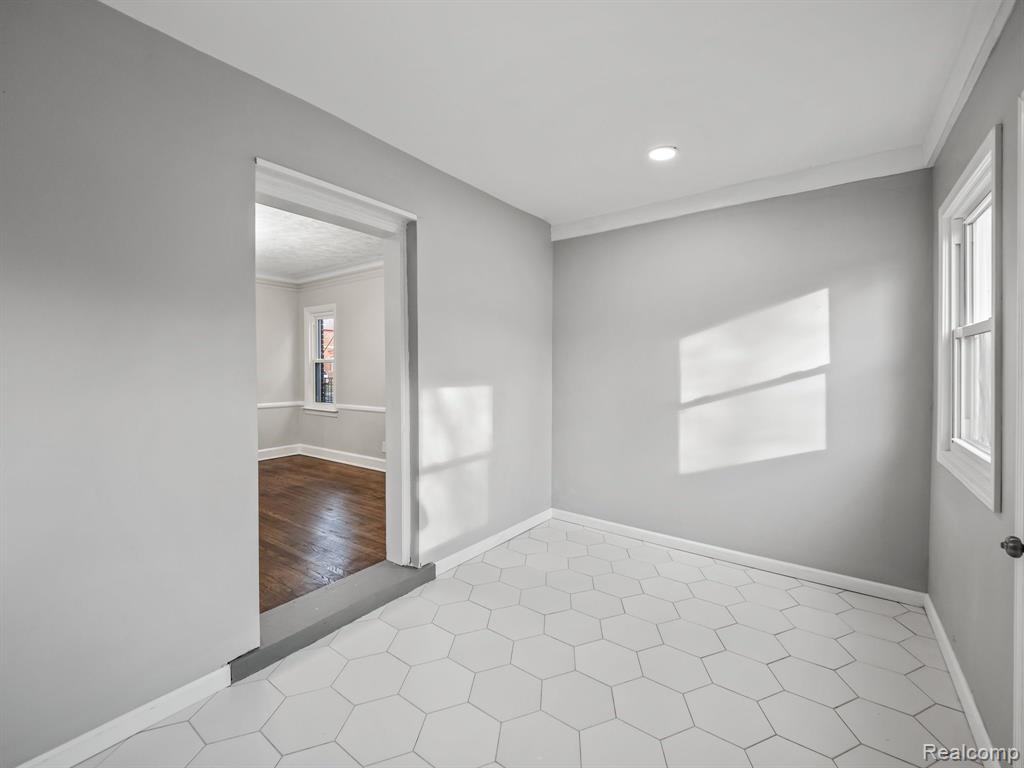 17554 OHIO Street, Detroit, MI 48221 — Photo 16