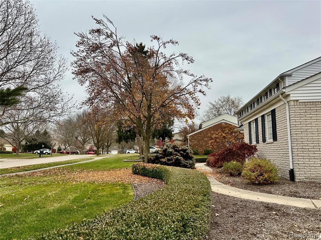 4213 Wentworth Drive, Troy, MI 48098 — Photo 3