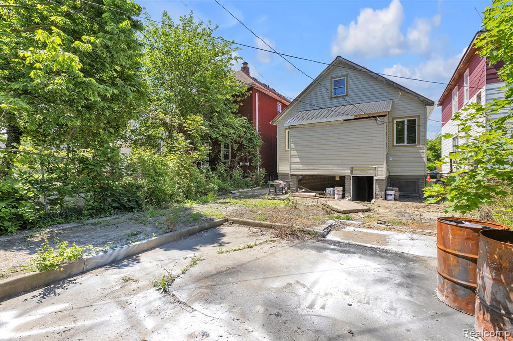 4050 Lillibridge Street, Detroit, MI 48214 — Photo 27