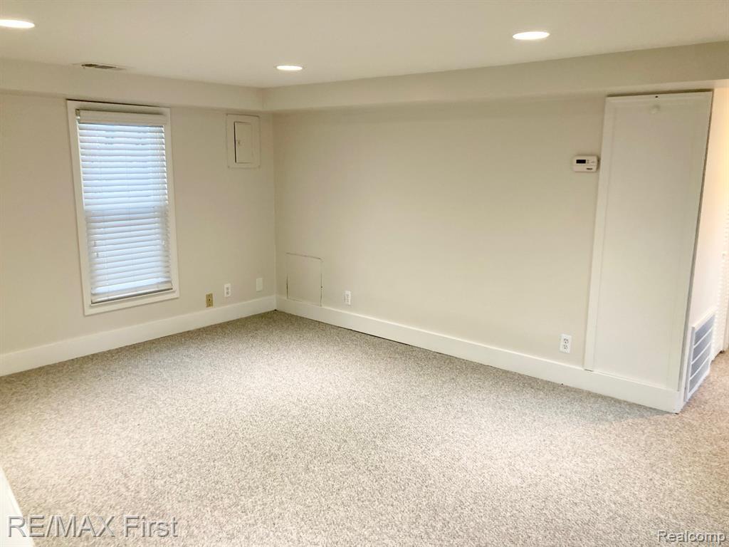 611 Fairgrove Avenue, Royal Oak, MI 48067 — Photo 3