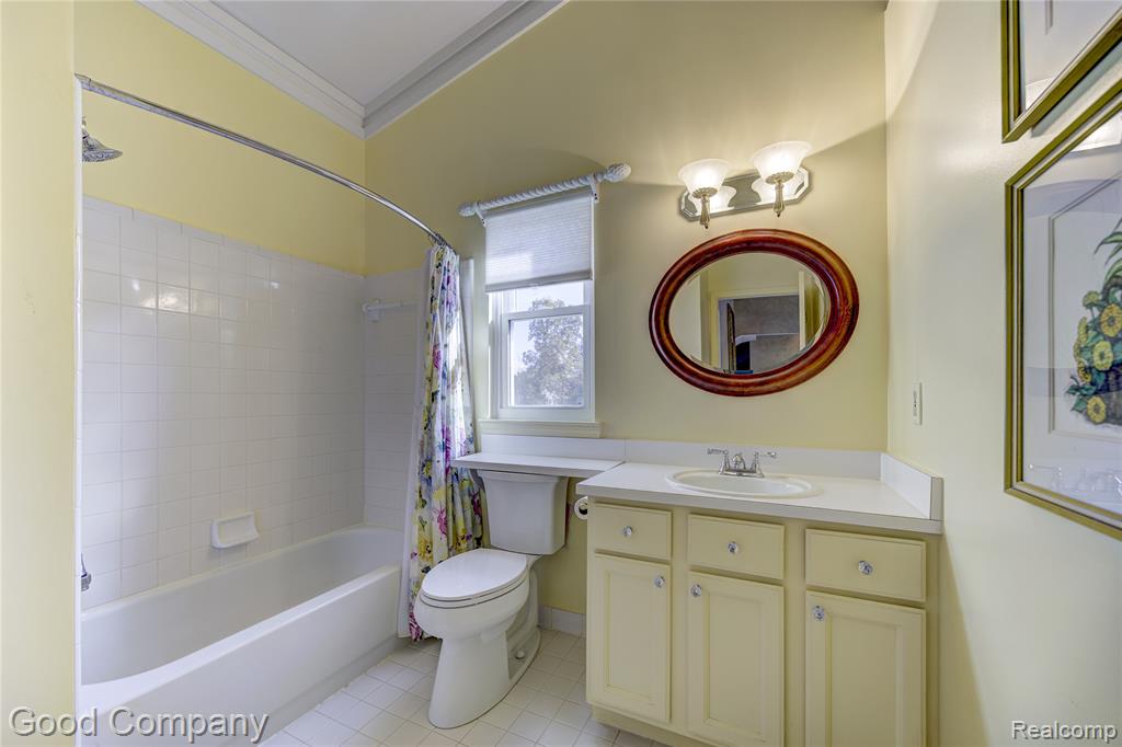 4617 Covington Court, Rochester, MI 48306 — Photo 31