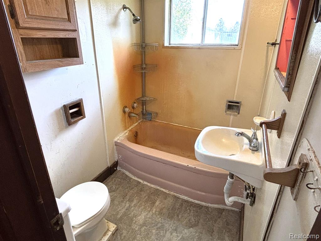 4490 Peppermill Road, Attica, MI 48412 — Photo 13