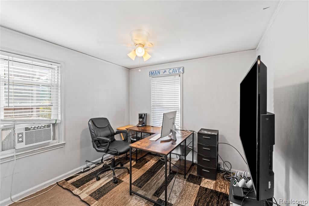 18300 Prairie Street, Detroit, MI 48221 — Photo 30