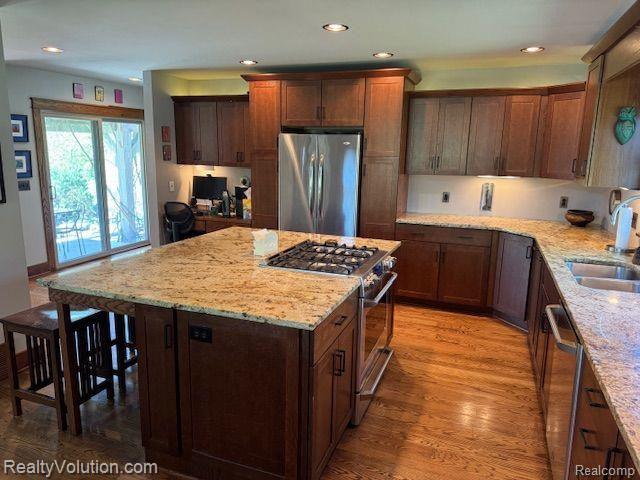 559 HEENAN Drive, Lapeer, MI 48446 — Photo 3