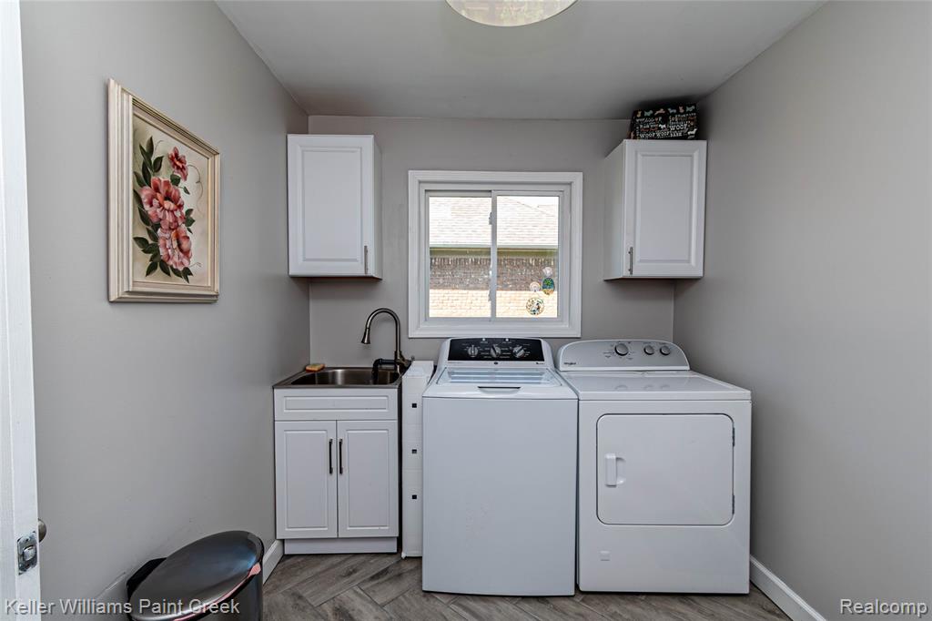 35452 Saint Clair Drive, New Baltimore, MI 48047 — Photo 33