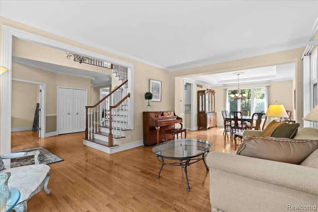 48075 Andover Drive, Novi, MI — Photo 10