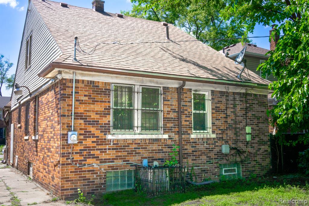16176 TRACEY Street, Detroit, MI 48235 — Photo 28