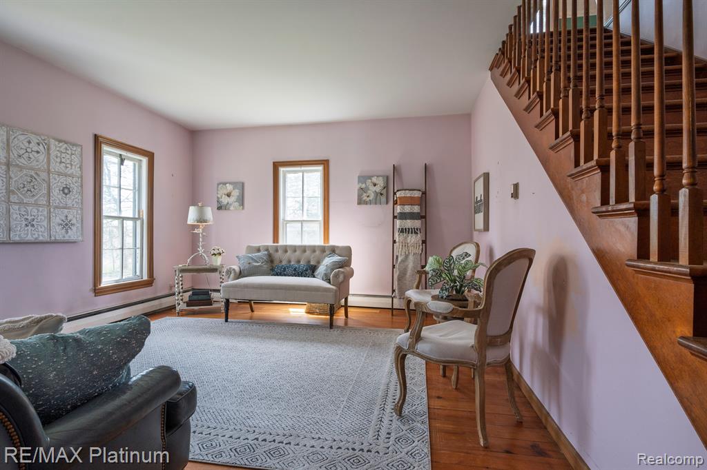 565 SLEAFORD Road, Howell, MI 48843 — Photo 12