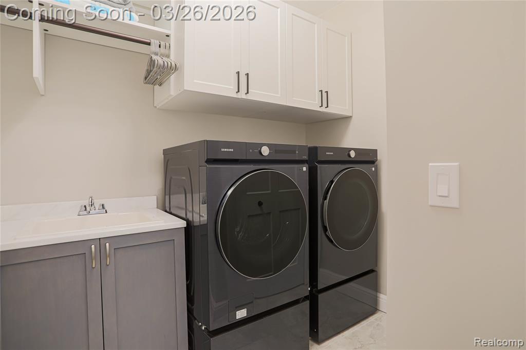 13033 Cathedral Court, Shelby Twp, MI 48315 — Photo 44