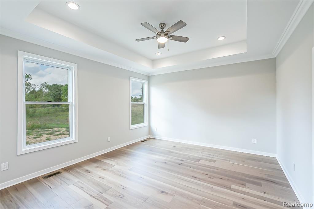 9758 Iosco Ridge Drive, Gregory, MI 48137 — Photo 13