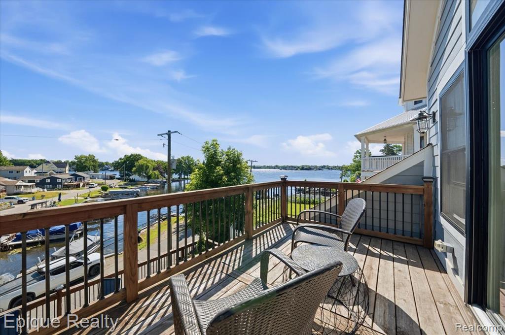 114 Bellevue Avenue, Lake Orion, MI 48362 — Photo 59