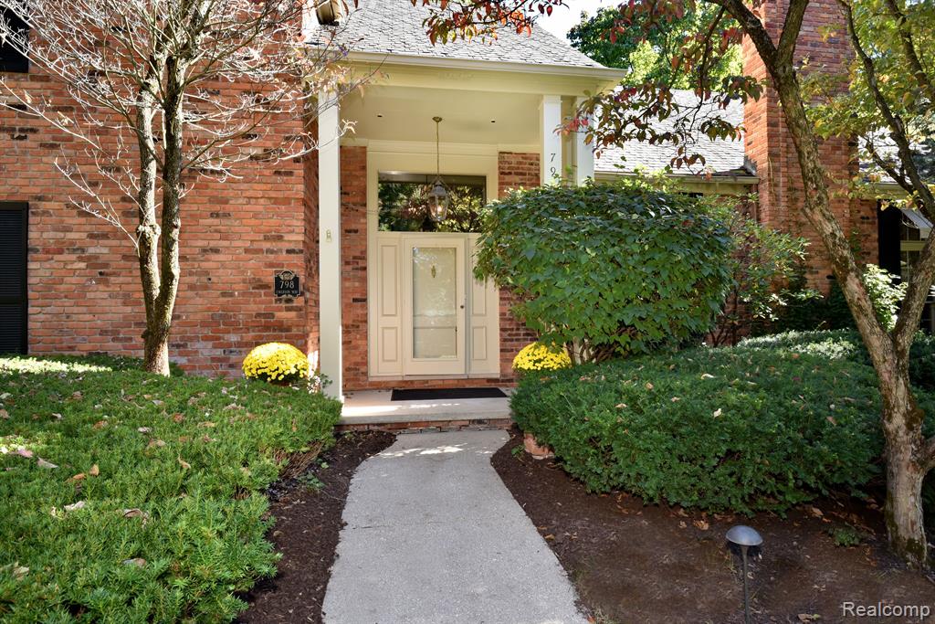 798 EMERSON WAY Court, Bloomfield Hills, MI 48304 — Photo 3
