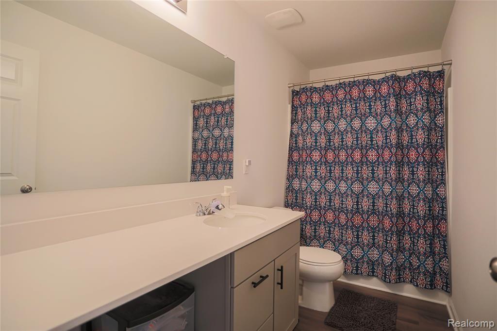 20776 Wexford Drive, Macomb, MI 48044 — Photo 58