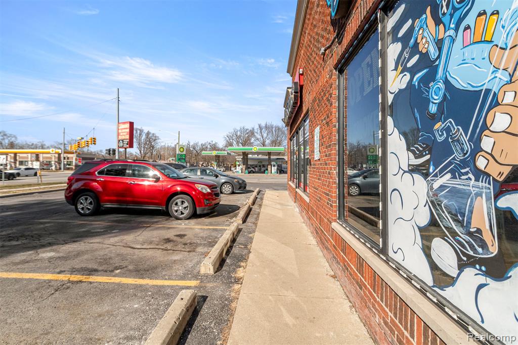 18950 Inkster, Redford, MI 48240 — Photo 32