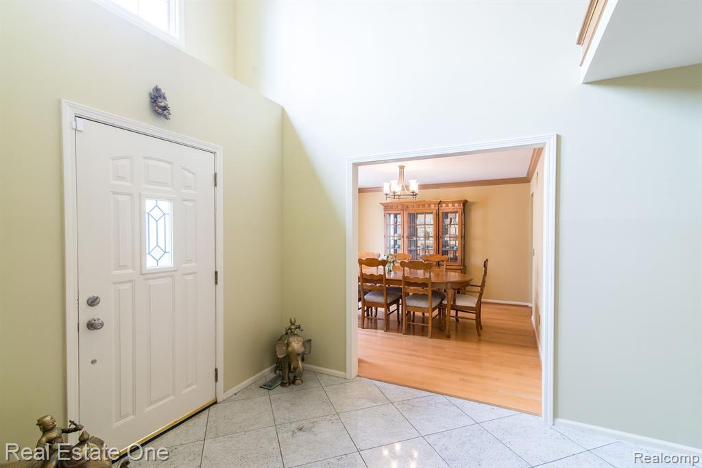 4088 PARKSTONE Court, Troy, MI 48098 — Photo 41