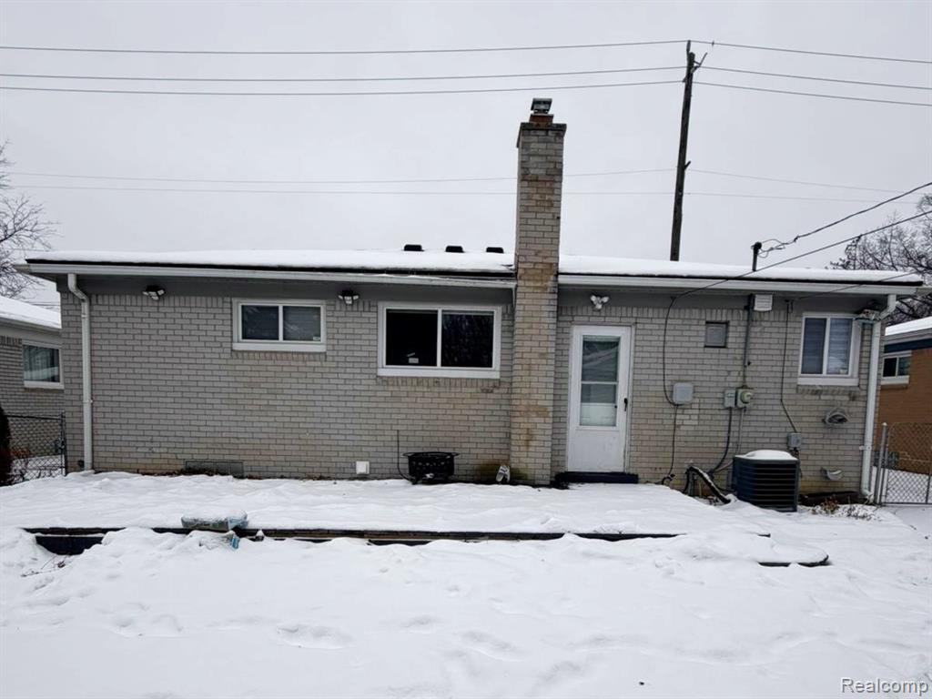 430 Henry Ruff Road, Garden City, MI — Photo 27