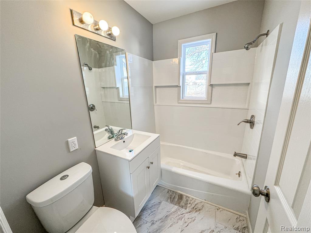 621 Lochhead Avenue, Flint, MI 48507 — Photo 5