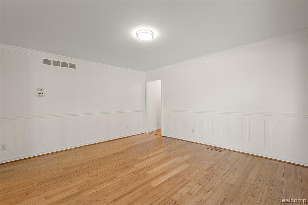 5353 W Bloomfield Lake Road, West Bloomfield, MI 48323 — Photo 13