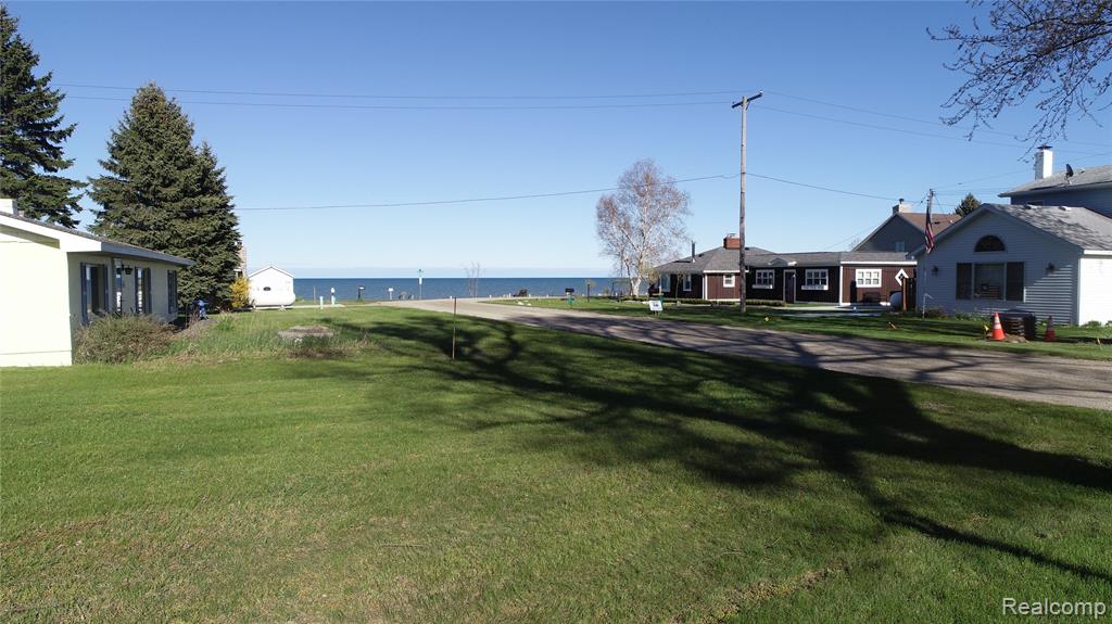 6405 Brookside Drive, Deckerville, MI 48427 — Photo 4