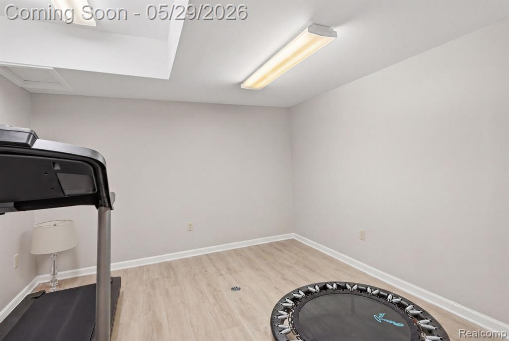 47301 Bramblewood Court, Novi, MI — Photo 17