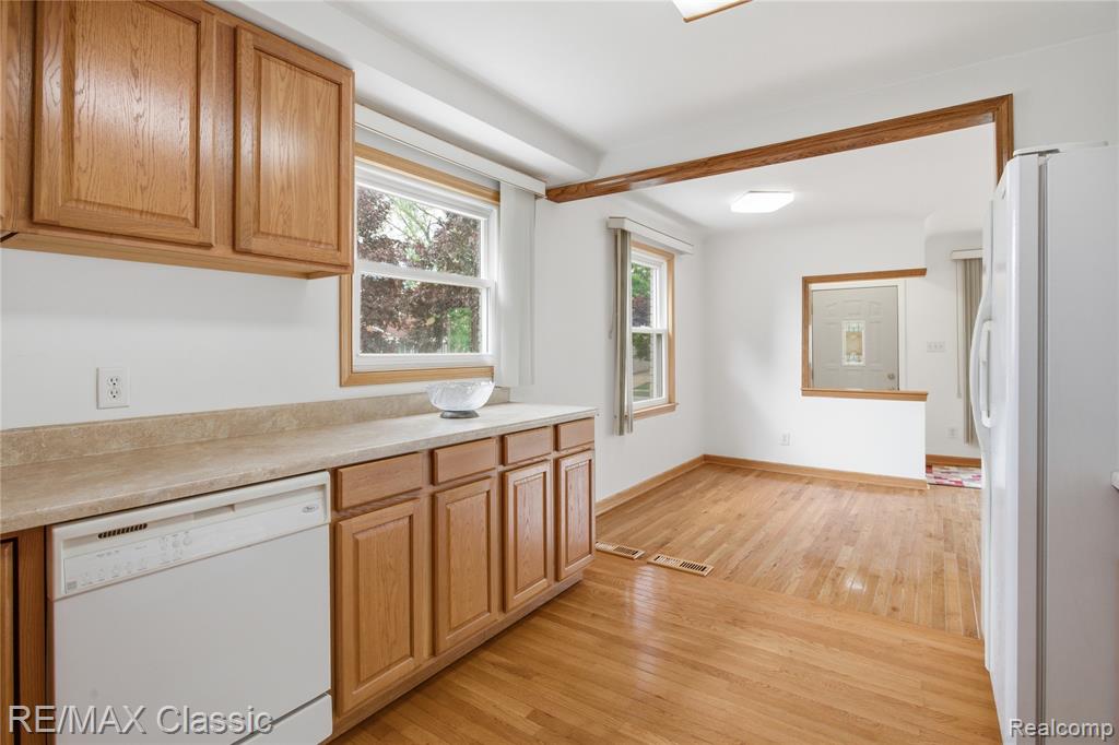 1829 Alard Avenue, Lincoln Park, MI 48146 — Photo 13