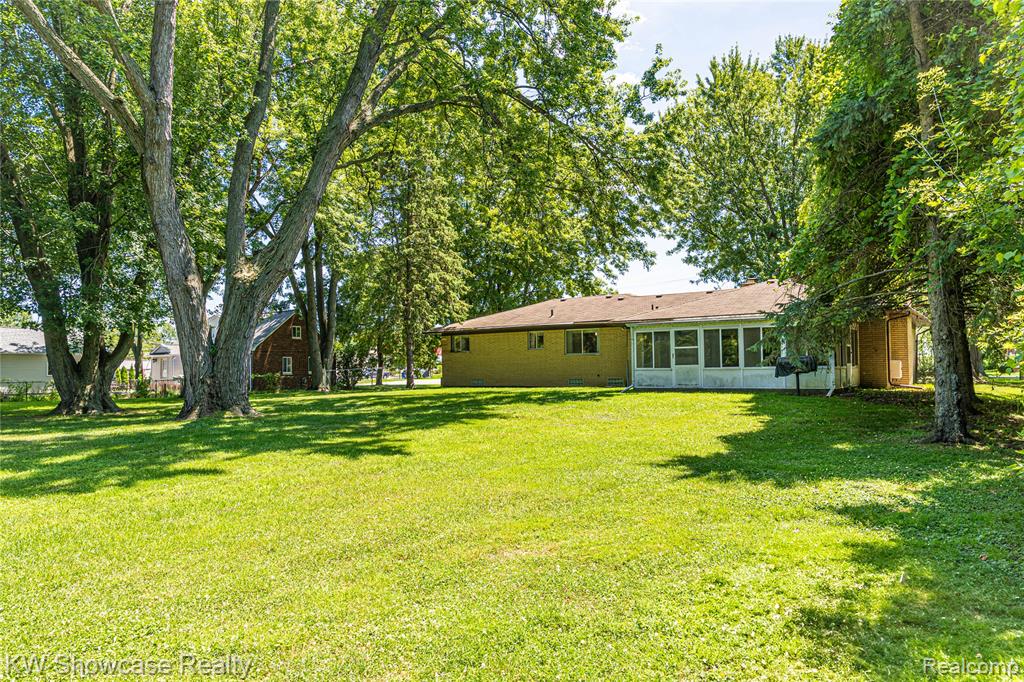 3651 Chicago Road, Warren, MI 48092 — Photo 5